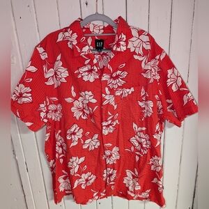 🪷GAP Men's Red Floral Buttoned Shirt w/ Front Pocket EUC